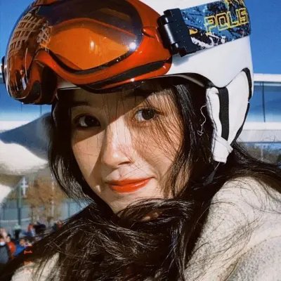 战胜舞台海报